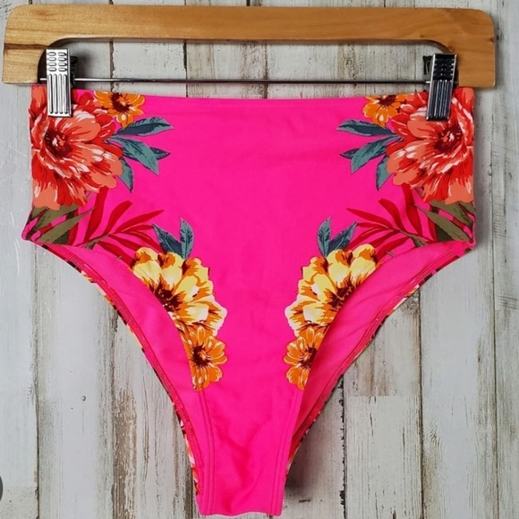 Hollister Other - NWT Hollister Pink Tropical Floral Bikini Bottoms High Waisted Size Small BS31